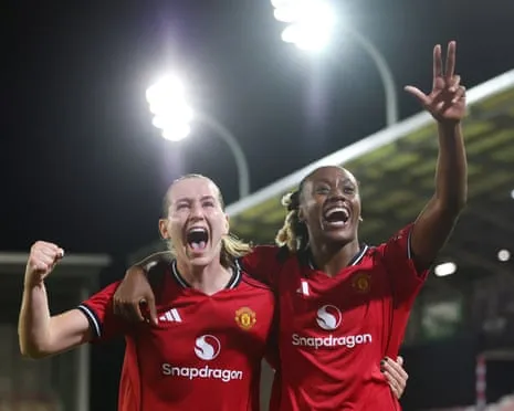E. Terland's Treble Sends Manchester United Through to Women's UCL Main Draw